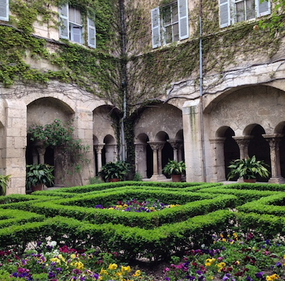 Saint Paul de Mausole Monastery-04.png